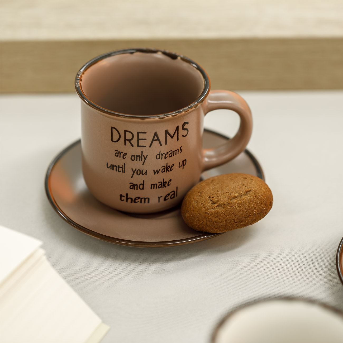 Set 3 cesti si 3 farfurioare de cafea/ceai din ceramica in 3 culori, 130 ml Set 3 cesti si 3 farfurioare de cafea/ceai din ceramica in 3 culori, 130 ml - imagine 4