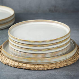 Set 4 farfurii intinse, farfurii ceramica glazurata bej, 26 cm, Callena Cappuccino
