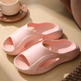 Slapi dama cu talpa groasa, papuci cauciuc de plaja sau de casa, ergonomici, comozi, lati, roz, 37-38 EU, Callena