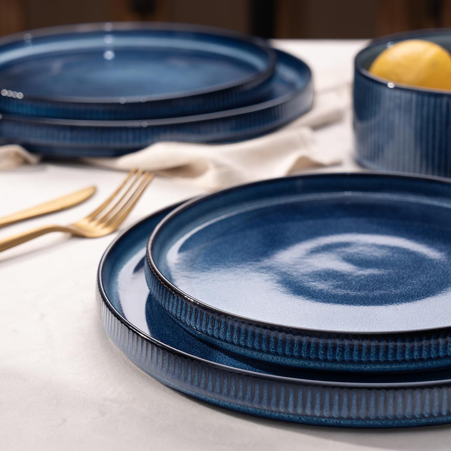 Detaliu colectie Cosmic Blue